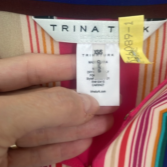 Trina Turk kaftan freshly dry cleaned , no stains or rips. - Picture 3 of 6